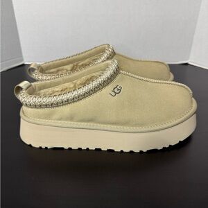 Womens UGG Tazz slipper